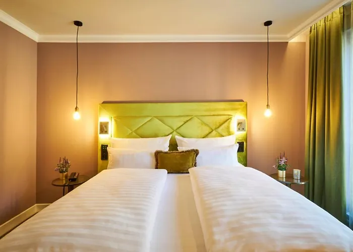 Classic Harmonie Hotel 4*