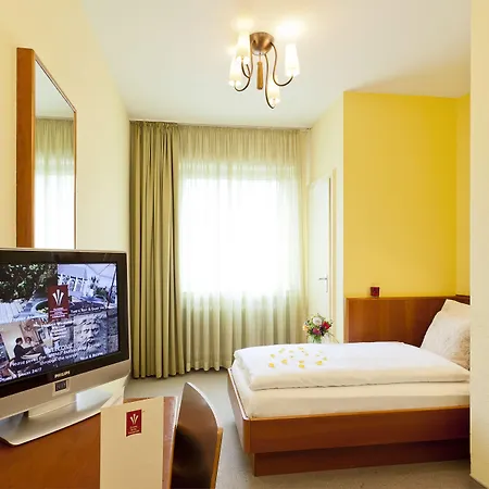 Classic Harmonie מלון קלן