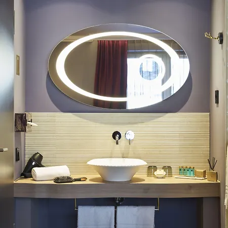 Classic Harmonie מלון קלן