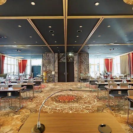 Classic Harmonie Szálloda 4*