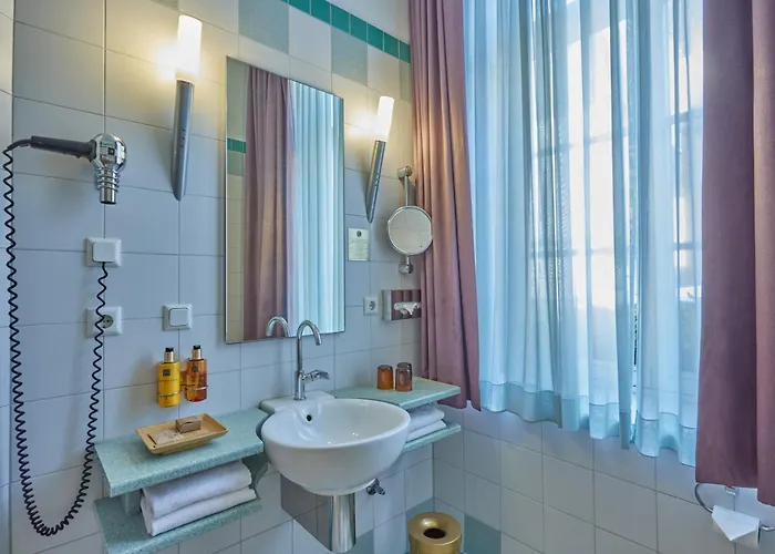 Classic Harmonie 3* Colonia