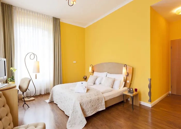 哈姆尼经典酒店