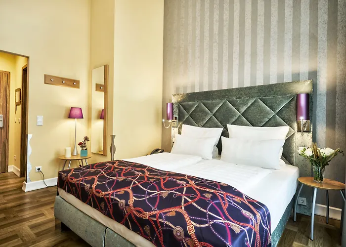 Classic Harmonie Hotel