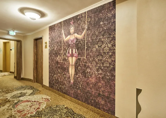 哈姆尼经典酒店