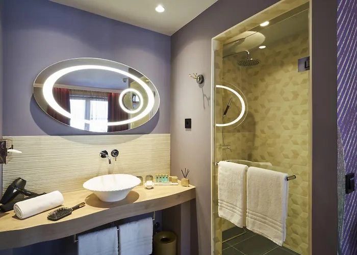 哈姆尼经典酒店 3*